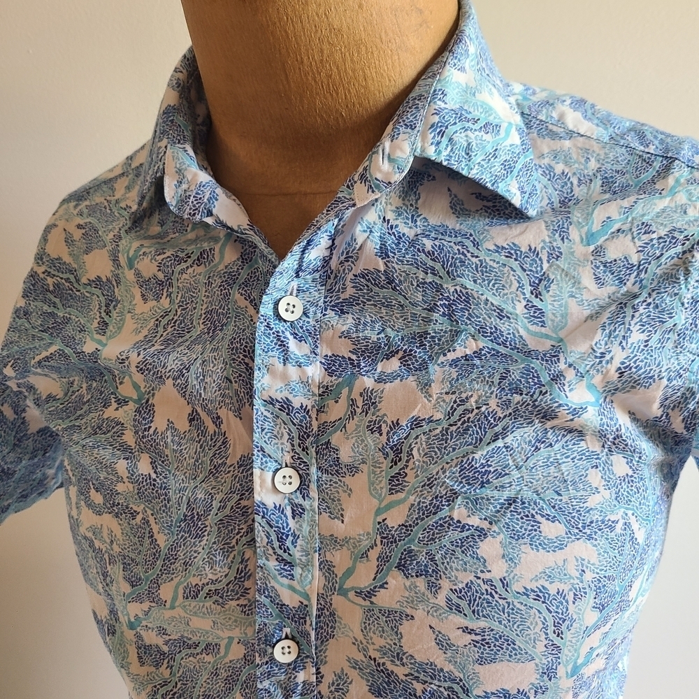 Rodd & Gunn Blue and White Leaf Pattern Shirt